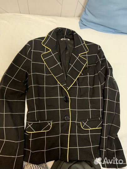 Пиджак для девочки 140