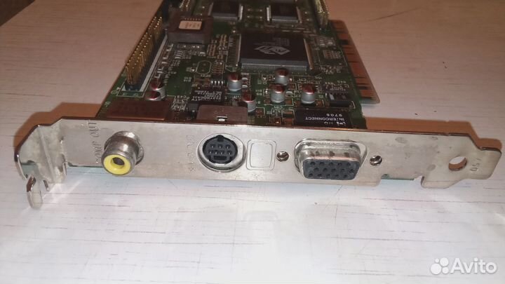 Видеокарта ATI 3D rage II +DVD на запчасти
