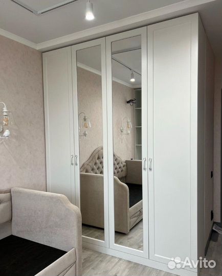 Шкафчик для ванной комнаты