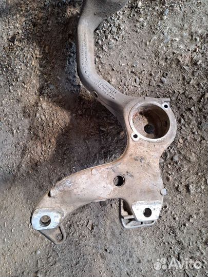 Балка Поперечная на Porsche Cayenne