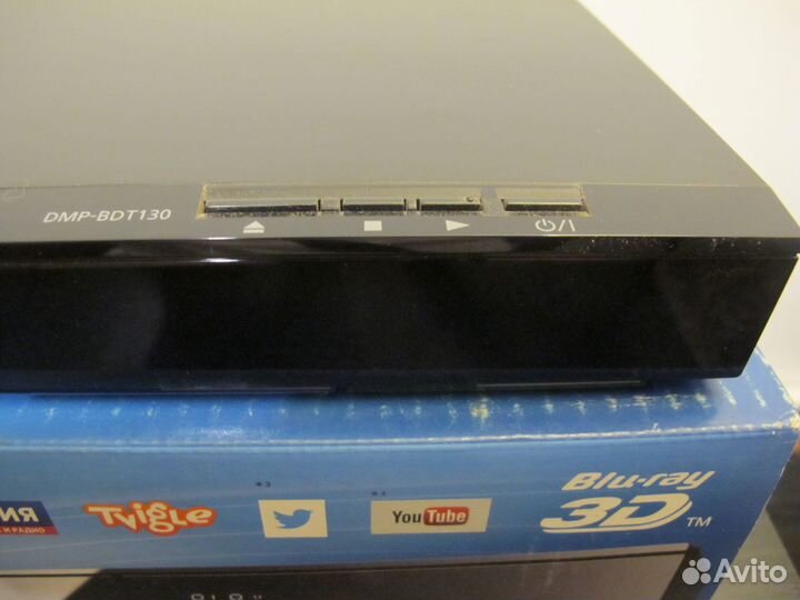 Блюрей проигрыватель Panasonic DMP-BDT130