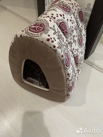 Домик лежанка для кошки новый