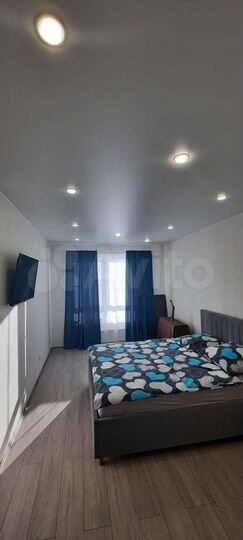 2-к. квартира, 70 м², 2/9 эт.