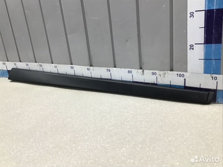 Накладка двери передней правой VAZ LADA Vesta 2015