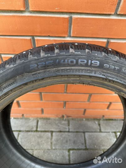 Nokian Tyres Hakkapeliitta 8 225/40 R19