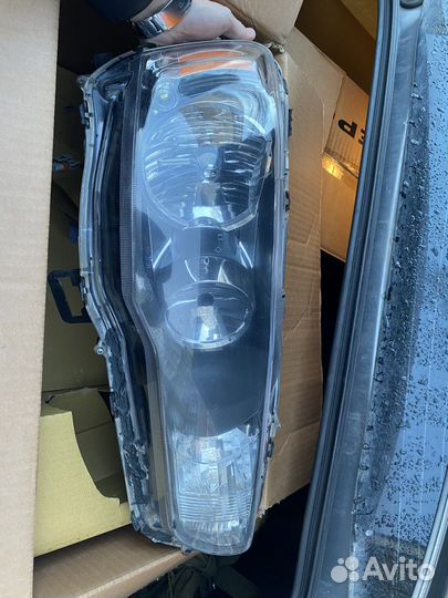 Фара lancer 10