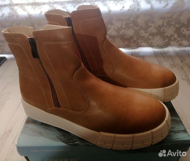 Ботинки женские новые