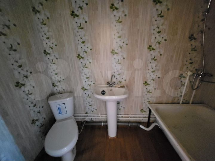 Коттедж 160 м² на участке 10 сот.