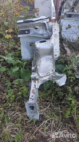 Ланжерон левый тойота рав 4 3