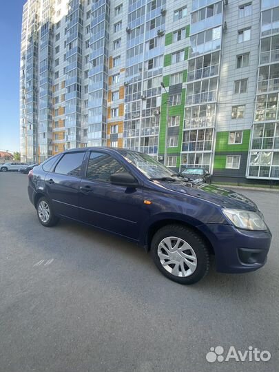 LADA Granta 1.6 МТ, 2015, 130 000 км