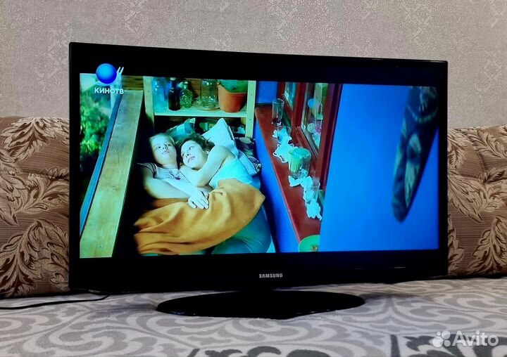 Телевизор Samsung 32