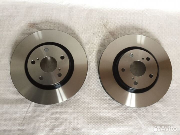 Диски тормозные передние Тойота Камри Рав 4
