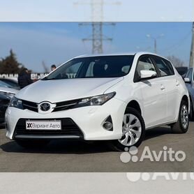 Toyota Auris 1.6 CVT, 2014, 151 000 км