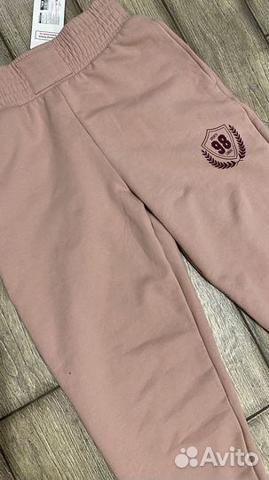 Новые спортивные штаны