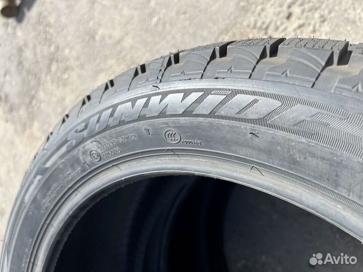 Sunwide Snowide 225/45 R19 86H