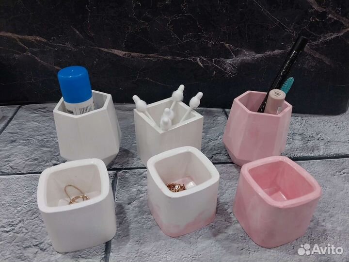 Изделия из гипса