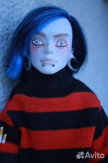 Монстер хай ооак парень из 2007го