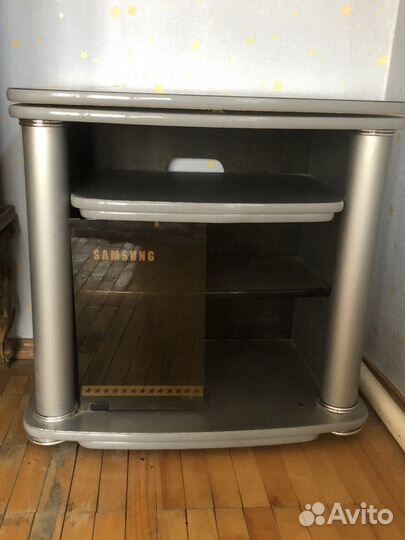 Тумба под телевизор