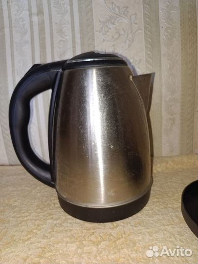 Чайник электрический 1,8 л не рабочий