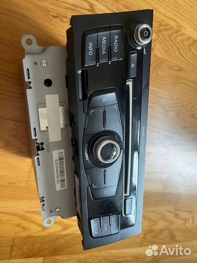 Audi a4 b8 магнитола 8R1035186N