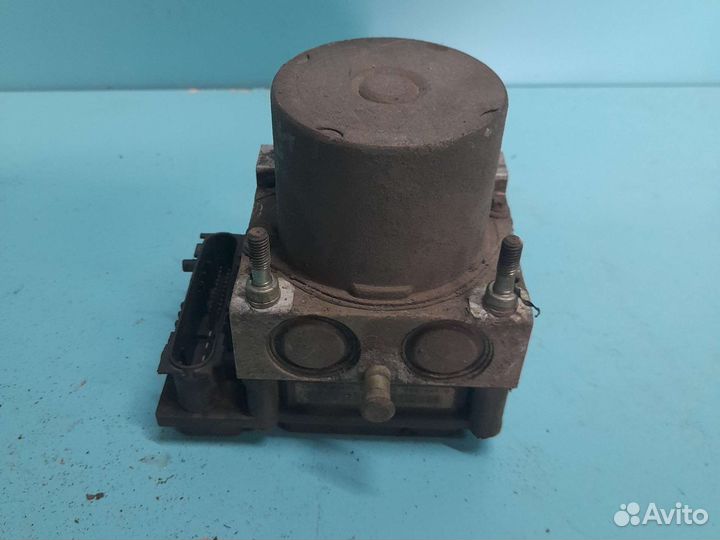 Блок abs nissan primera p12