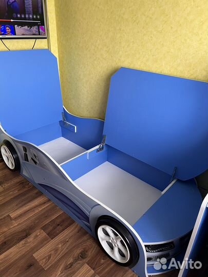 Спальный гарнитур