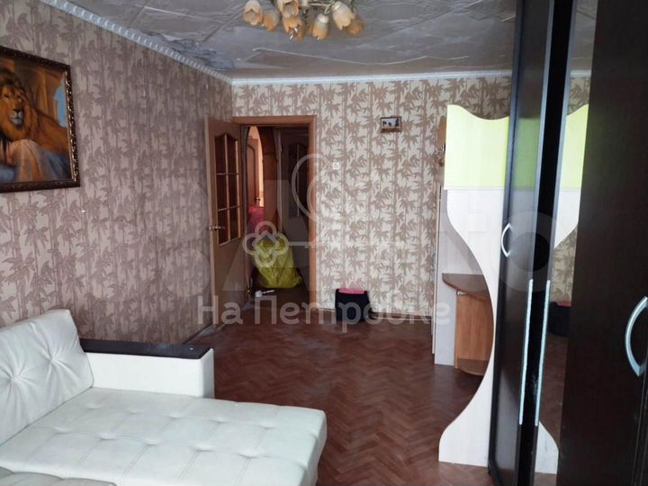 2-к. квартира, 49 м², 1/2 эт.