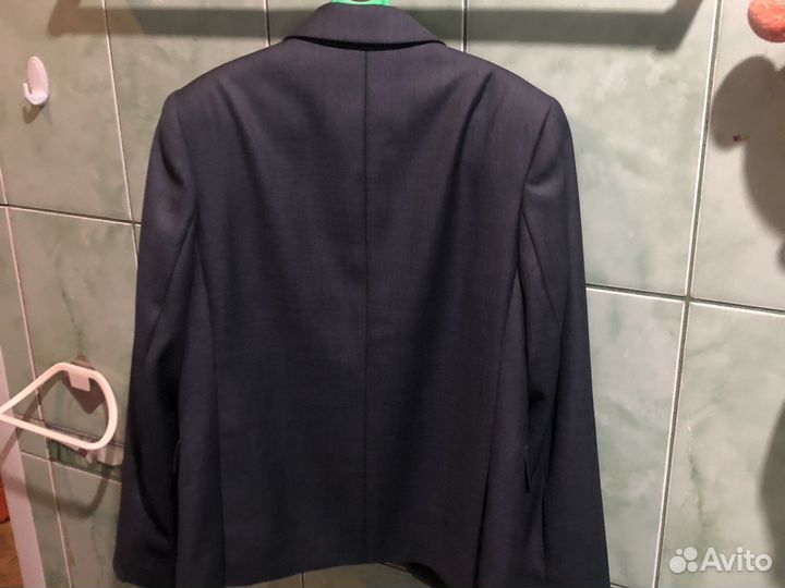 Школьный костюм