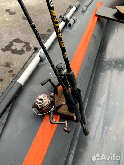 Держатель для спиннинга, удочки в лодку пвх