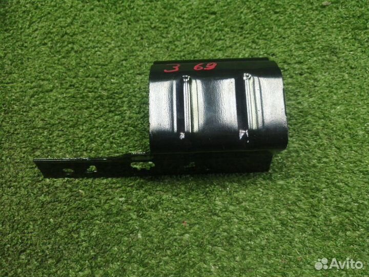 Кронштейн Mercedes Glk