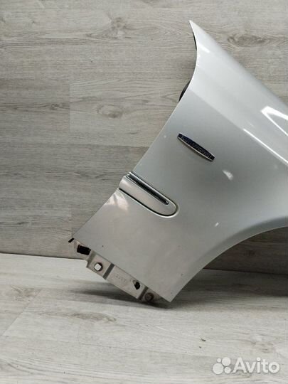 Крыло переднее правое Mercedes Clc-Class CL203