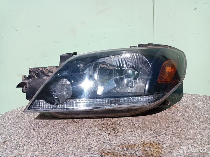 Фара левая Митцубиси Аутлендер (CU) 2001-2008