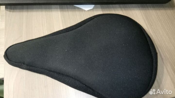 Силиконовая накладка на велосипедное седло, замок