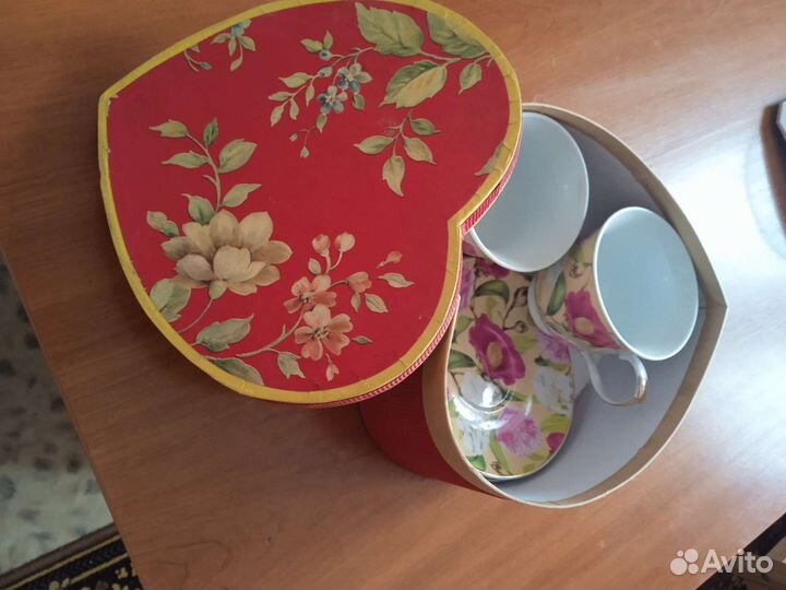 Чайные чашки с блюдцами, в наборе 2 шт