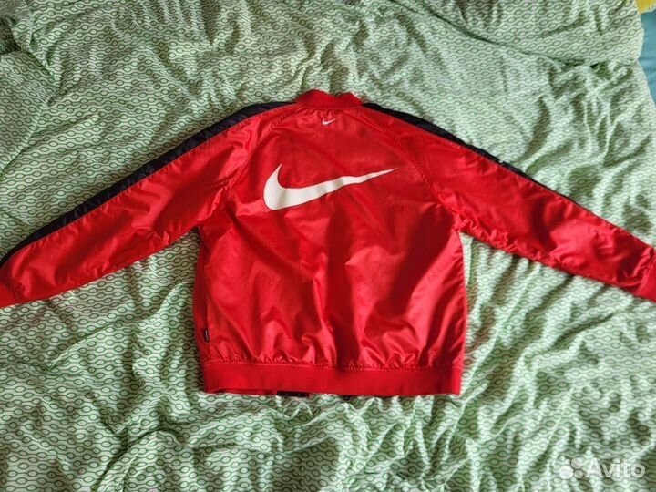 Бомбер nike swoosh