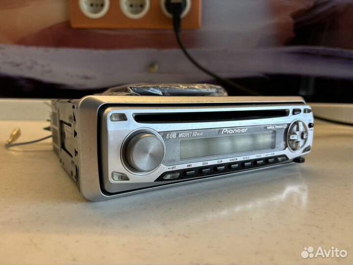 Автомагнитола Pioneer DEH-3750MP 1 din