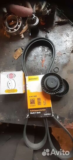 Кулак поворотный с регулир.подшипниками на ниву