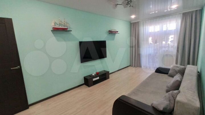 2-к. квартира, 47,2 м², 3/10 эт.