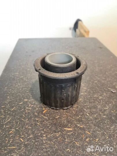 Сайлентблок Mercedes Vito 638