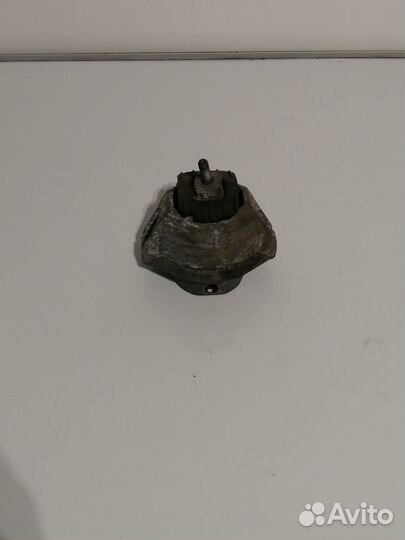 Подушка Опора двс BMW 5 E60 E61