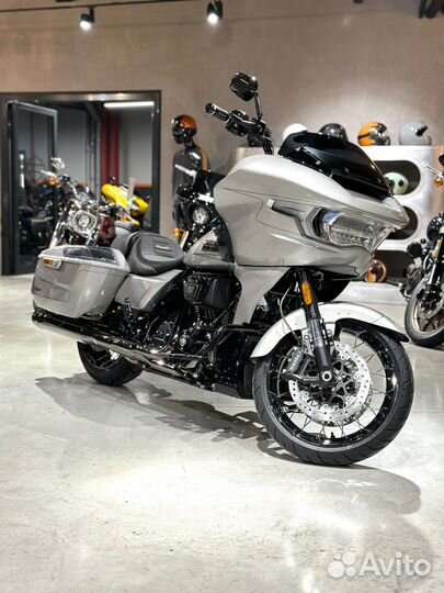 Harley-Davidson CVO Road Glide 2023
