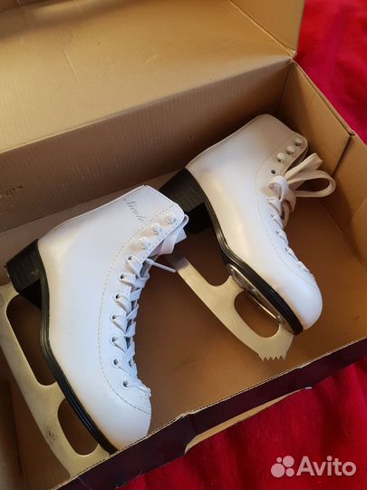 Коньки фигурные детские 29 размер