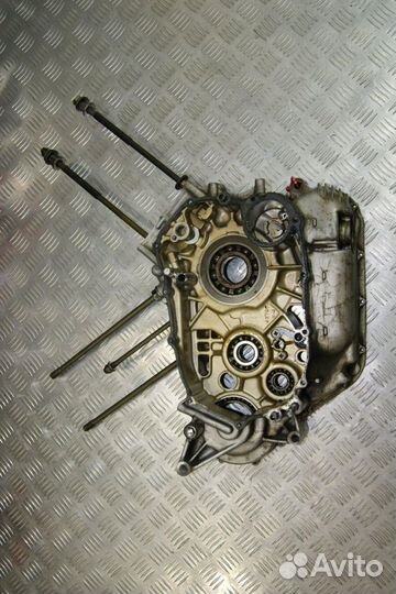 Картер правый Yamaha Virago 1100, 4PP