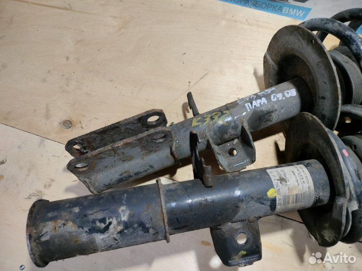 Стойки амортизатора передние Bmw X5 E53 M54B30