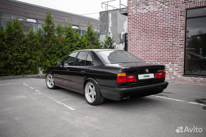 BMW 5 серия 2.5 МТ, 1994, 111 000 км