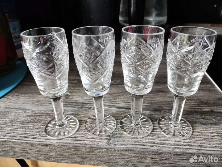 Хрустальные рюмки на ножке СССР