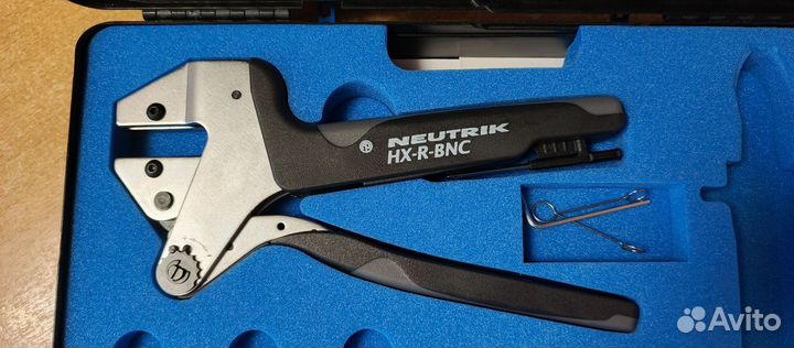 Neutrik cas-bnc t