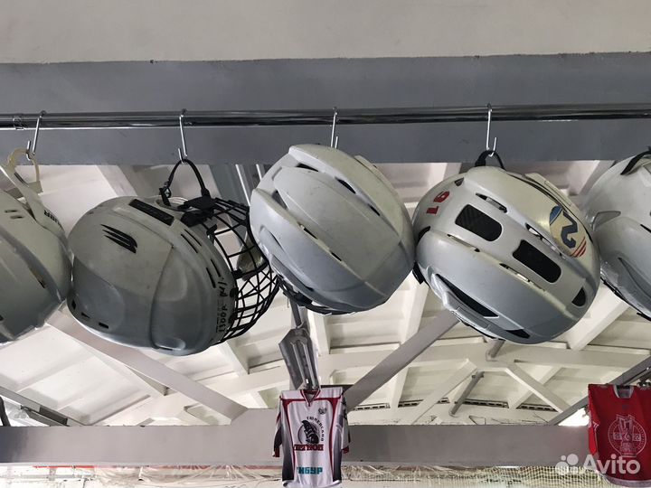 Шлем хоккейный