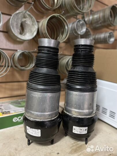 Передний пневмобаллон на Мерседес GL 166 кузов