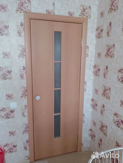 Продам дверь бу. В сборе